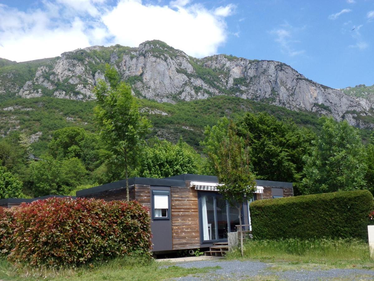 Camping Ecovillage Soleil Du Pibeste Agos-Vidalos Exterior photo
